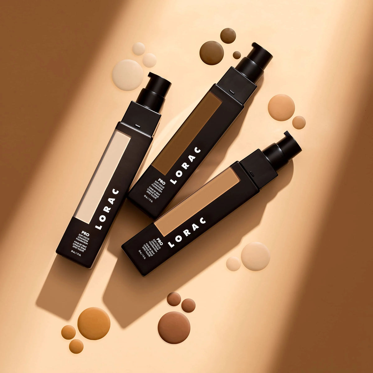 Lightweight Oil-Free Full Coverage Foundation G678906