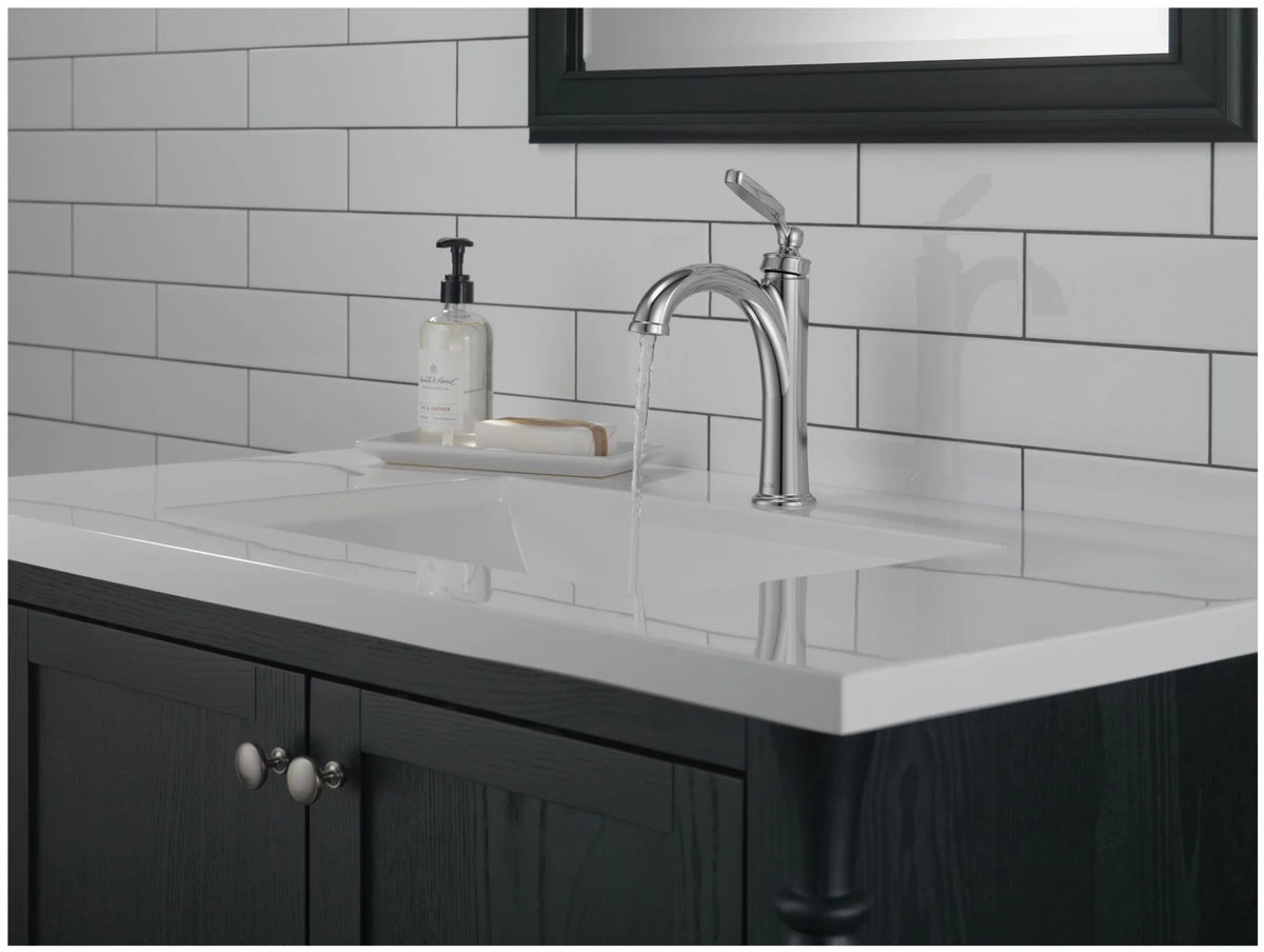 Chrome Single Hole Bathroom Faucet X545