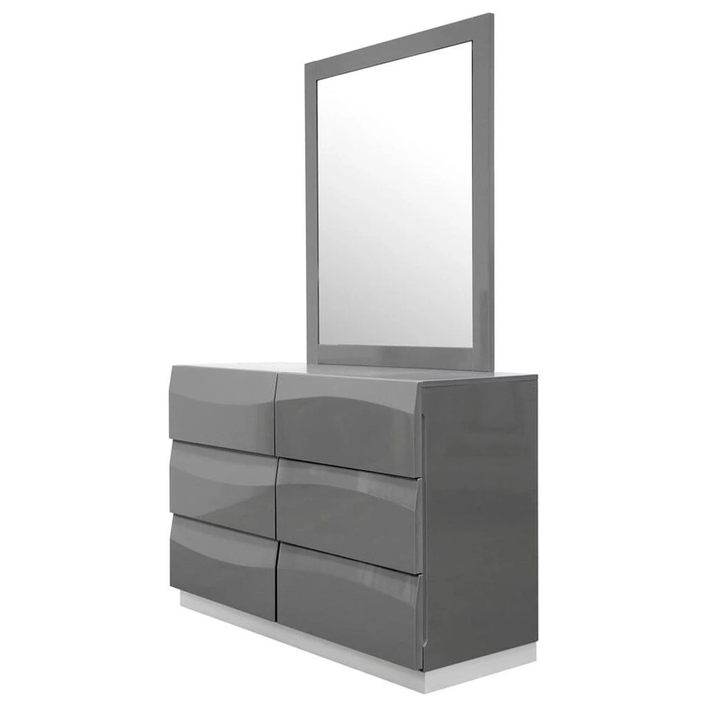 Gray High Gloss Poplar Wood Dresser and Mirror Set Q3036