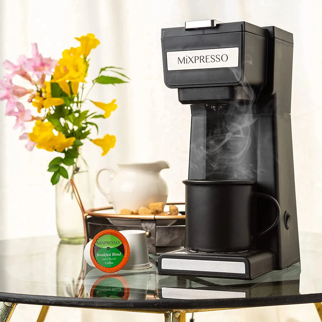 Single Serve Coffee Maker with 14oz Travel Mug D474