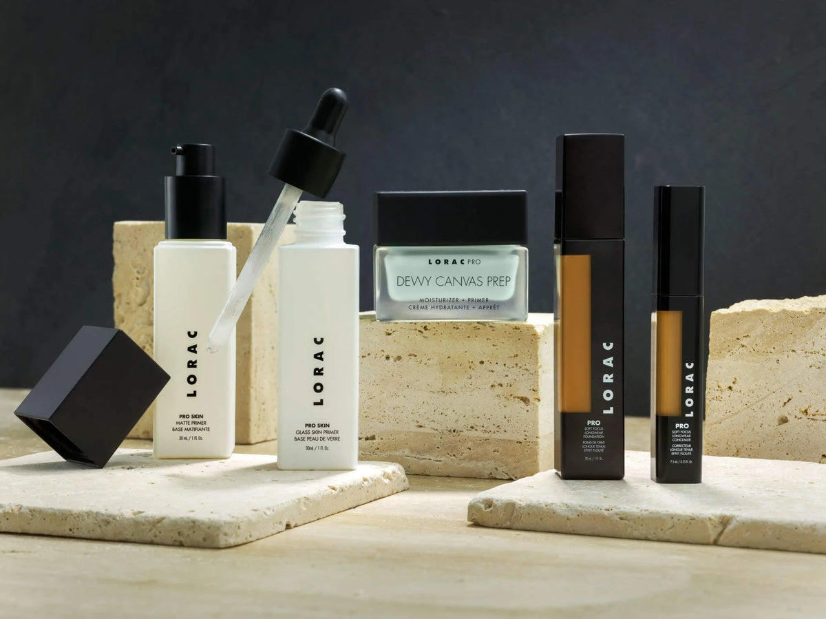 Lightweight Oil-Free Full Coverage Foundation G678906