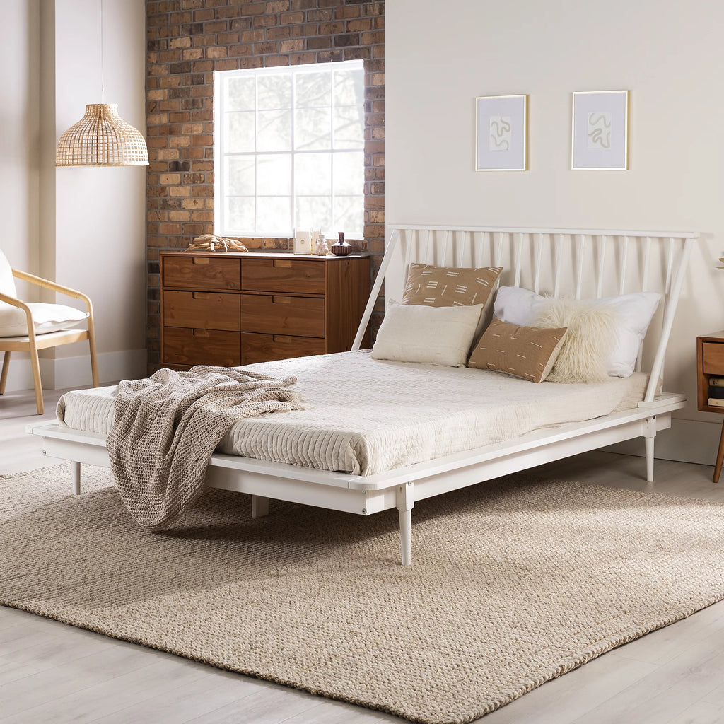Queen Size Solid Wood Platform Bed C79054
