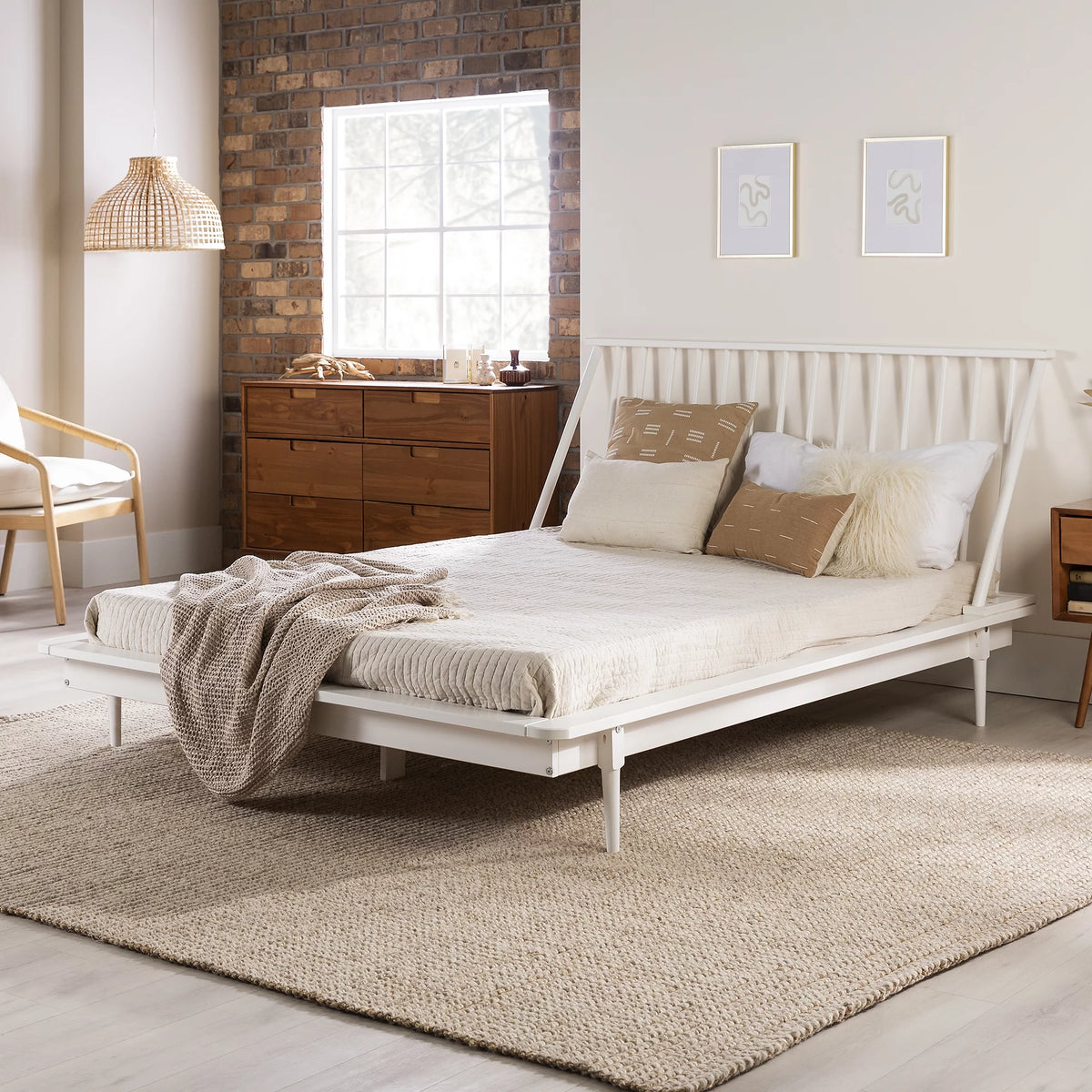 Queen Size Solid Wood Platform Bed C79054