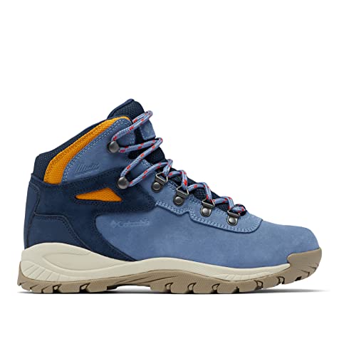 Women's Waterproof Hiking Boot O970949