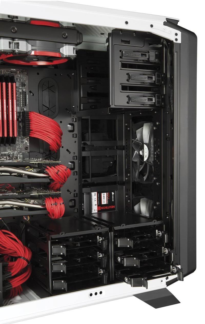 White Full Tower Windowed Case J903