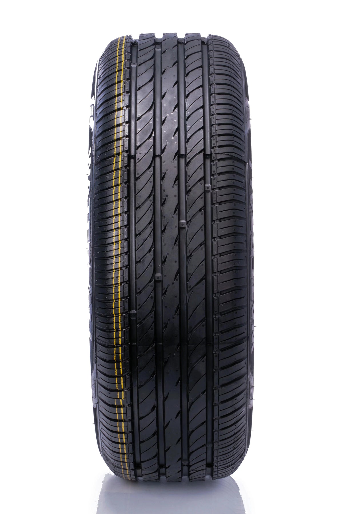 Passenger Tire E878180