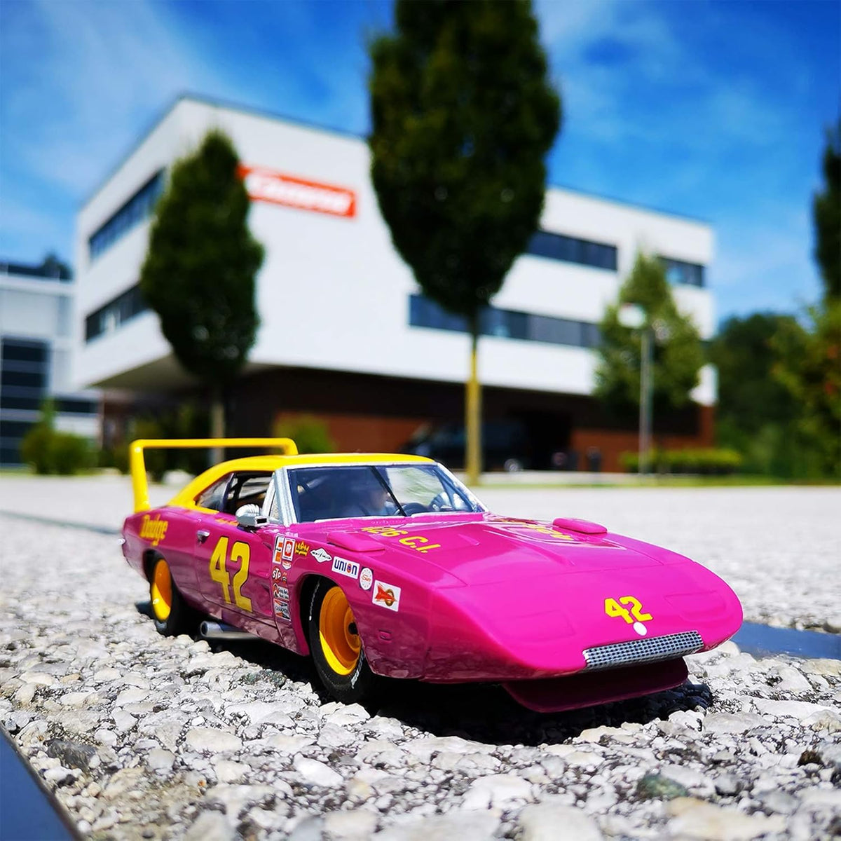 1:32 Scale Digital Slot Car A6984
