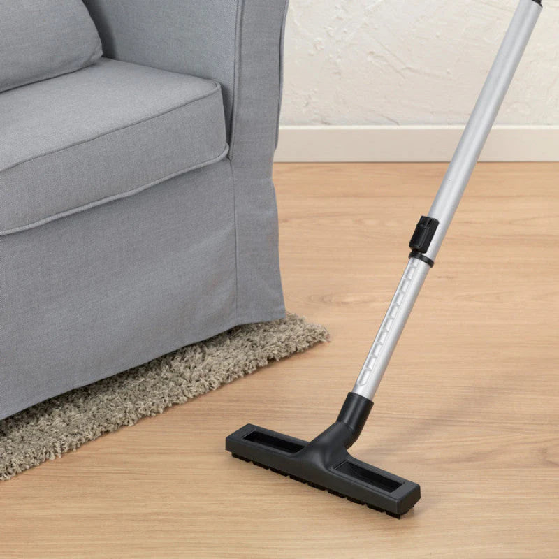 Bagless 3.5L 700W Vacuum W4097