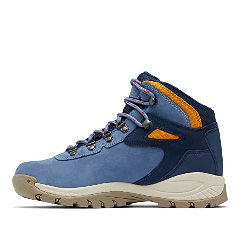 Women's Waterproof Hiking Boot O970949