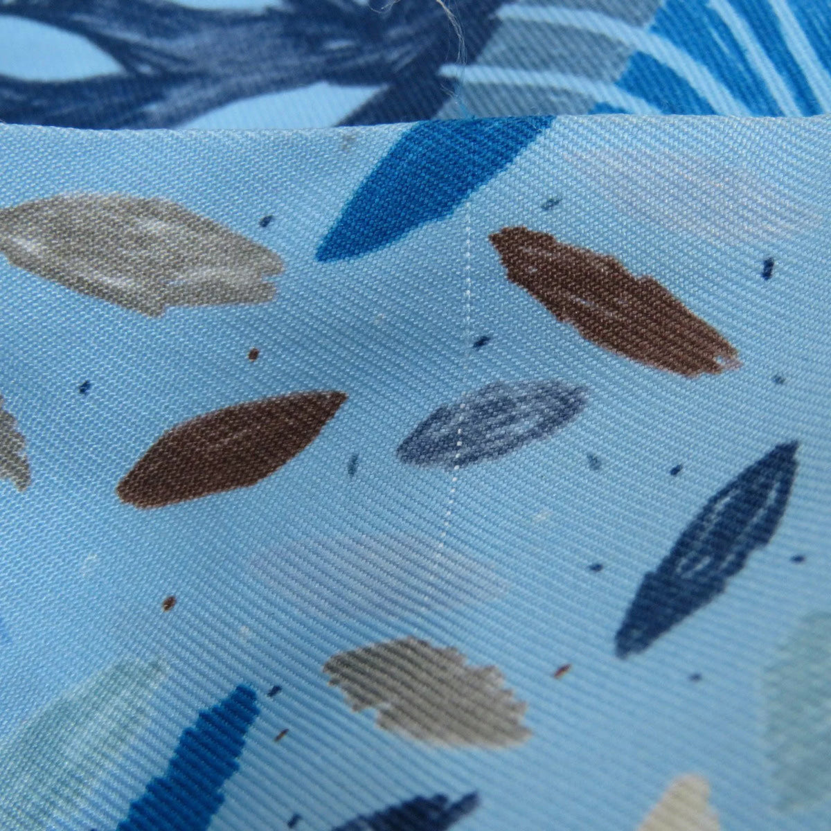Silk Scarf U4639