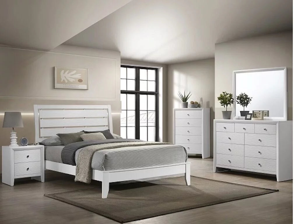 White Queen Size Panel Bed Set M699