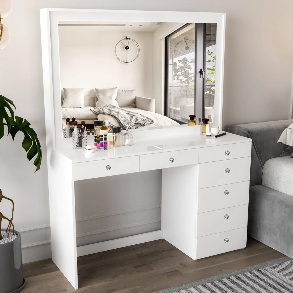 White Makeup Vanity Table with Crystal Knobs E302