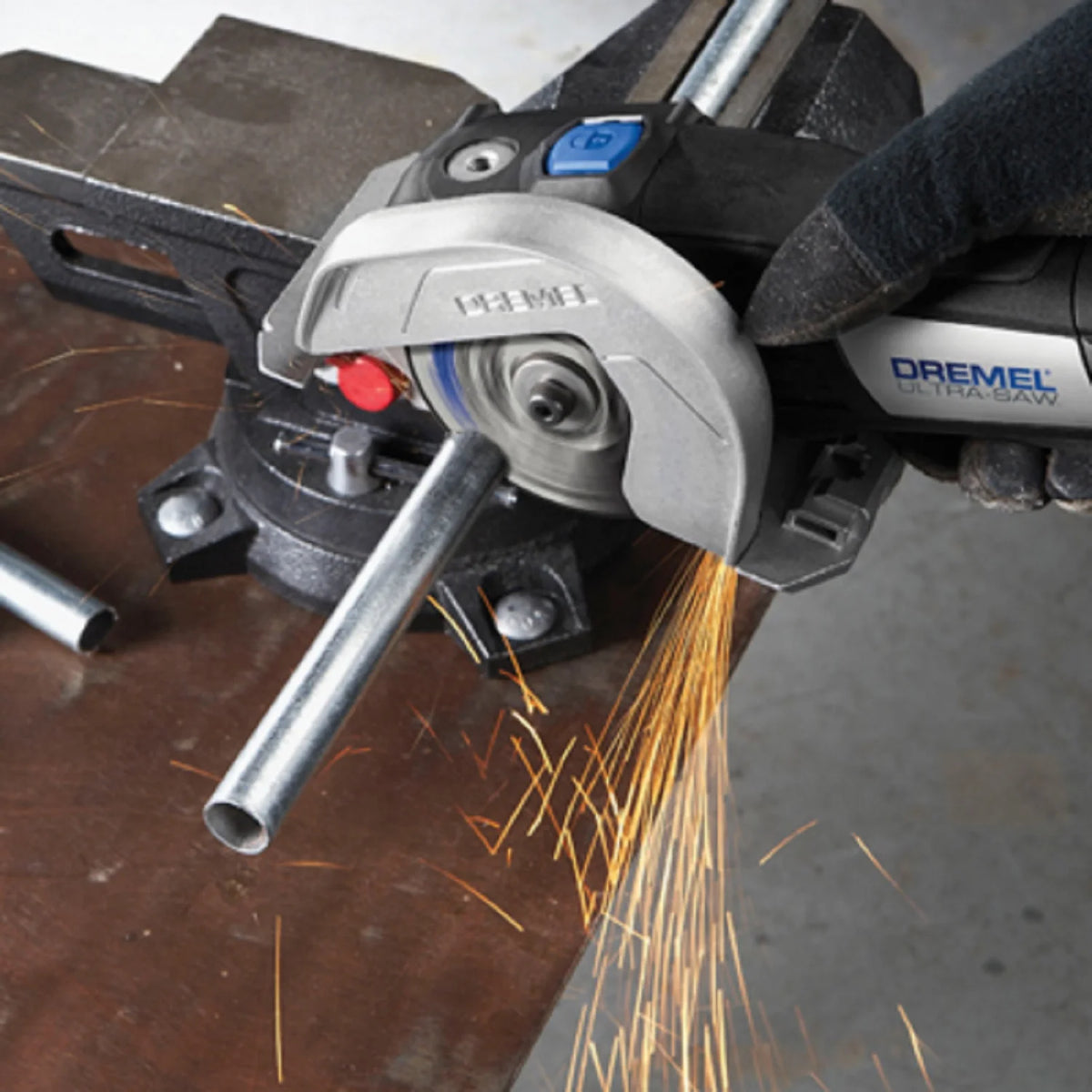 4 in. Corded Compact Circular Saw P7148