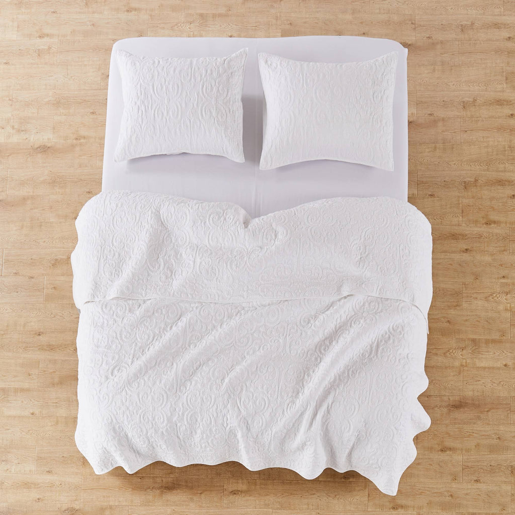 White Reversible King Quilt S9681