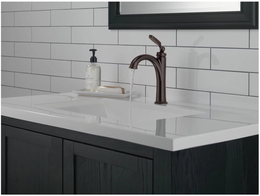Chrome Single Hole Bathroom Faucet X545