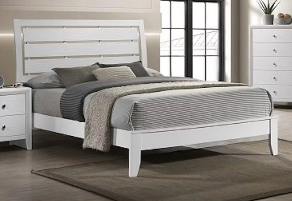White Queen Size Panel Bed Set M699