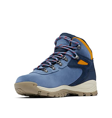Women's Waterproof Hiking Boot O970949